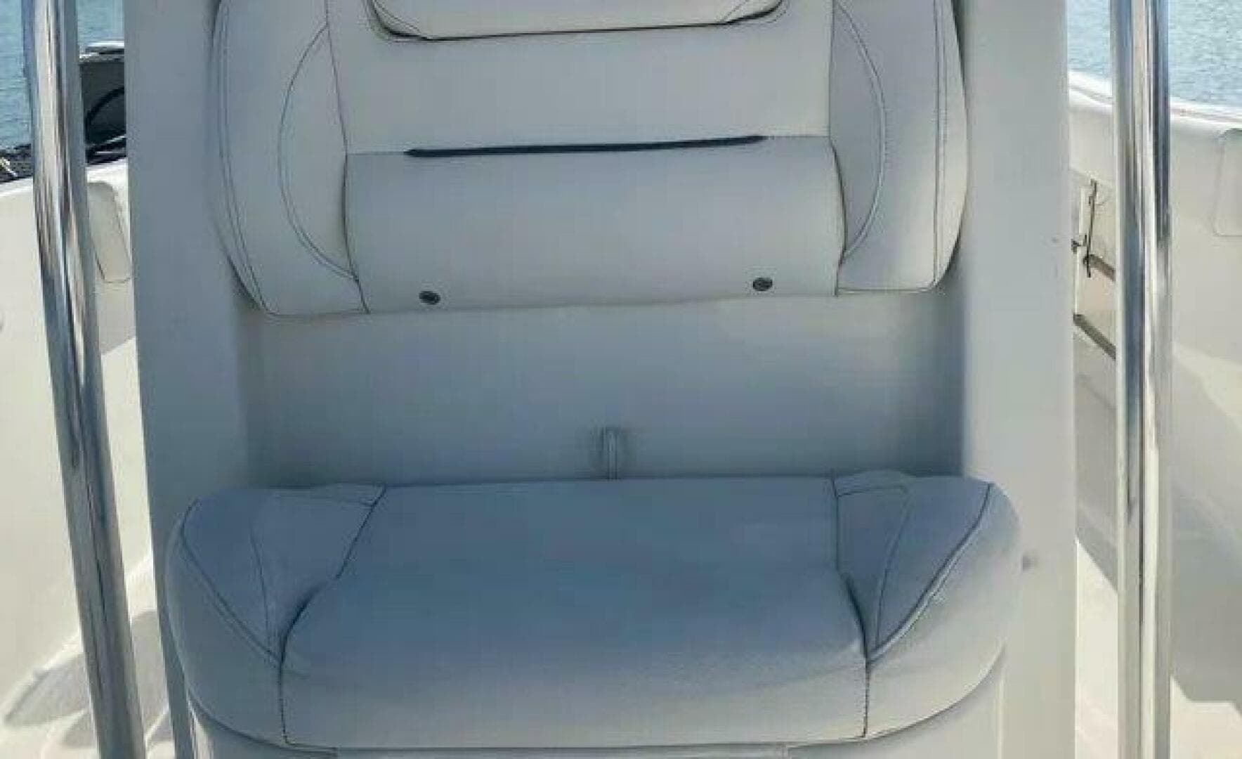 2017 Sea Hunt Ultra 234 — photo 16