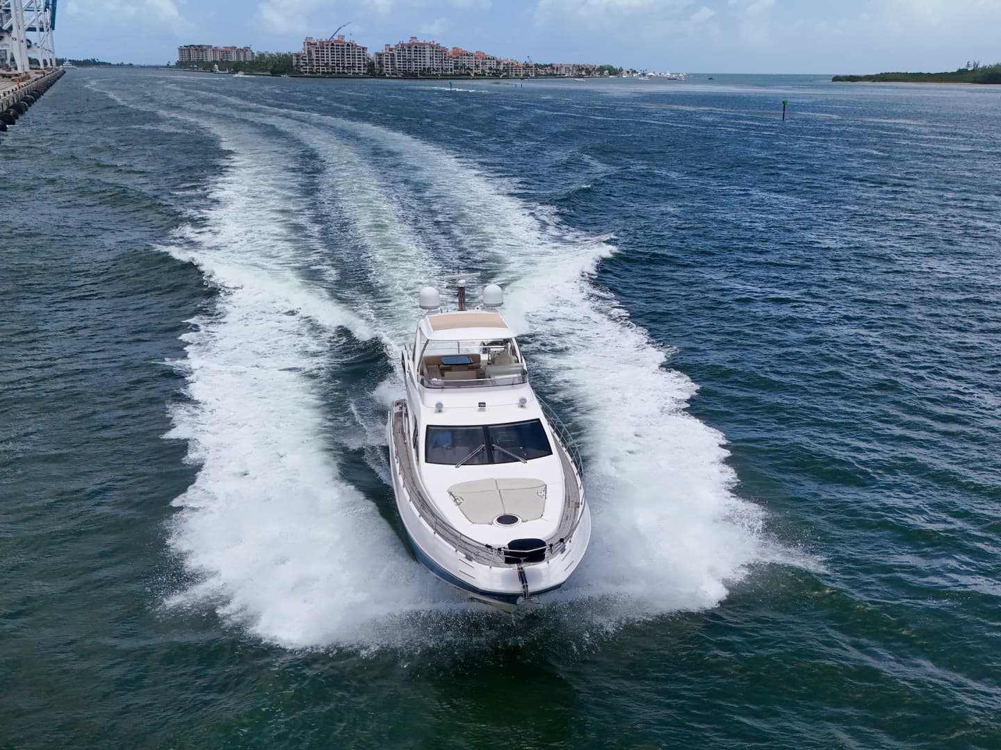 2012 Azimut 64 Flybridge — photo 25