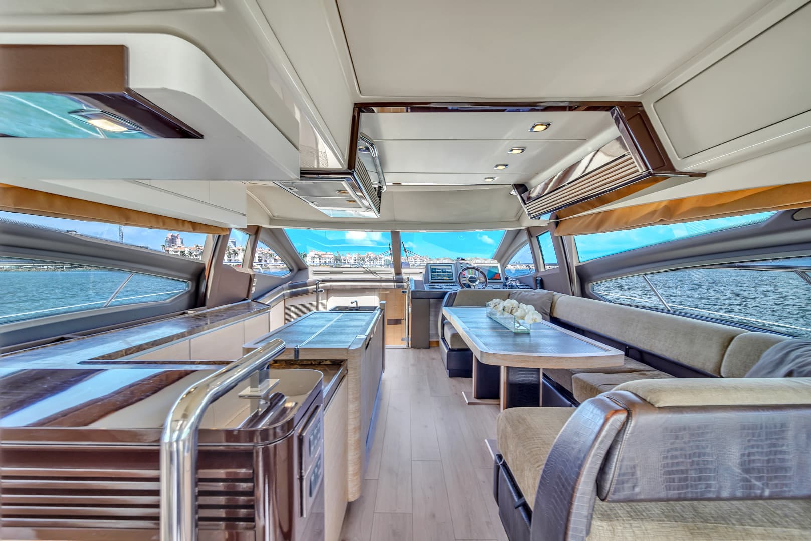 2012 Azimut 64 Flybridge — photo 62