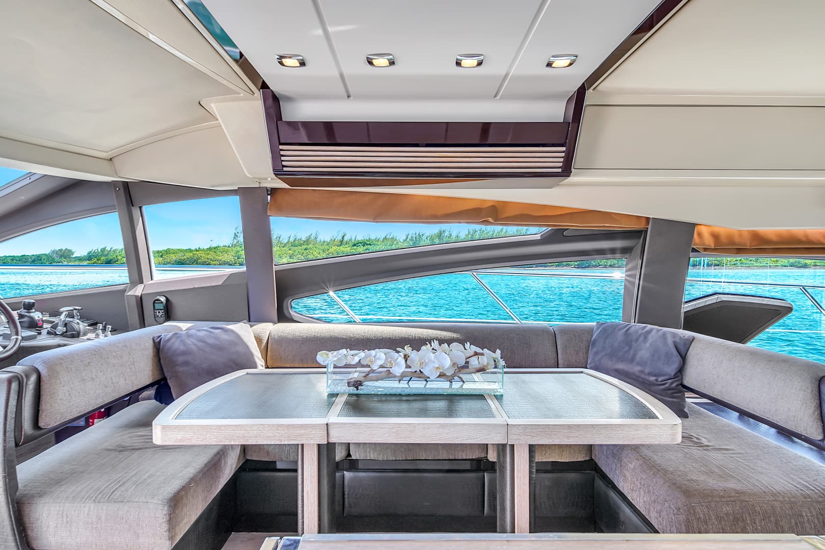 2012 Azimut 64 Flybridge — photo 64