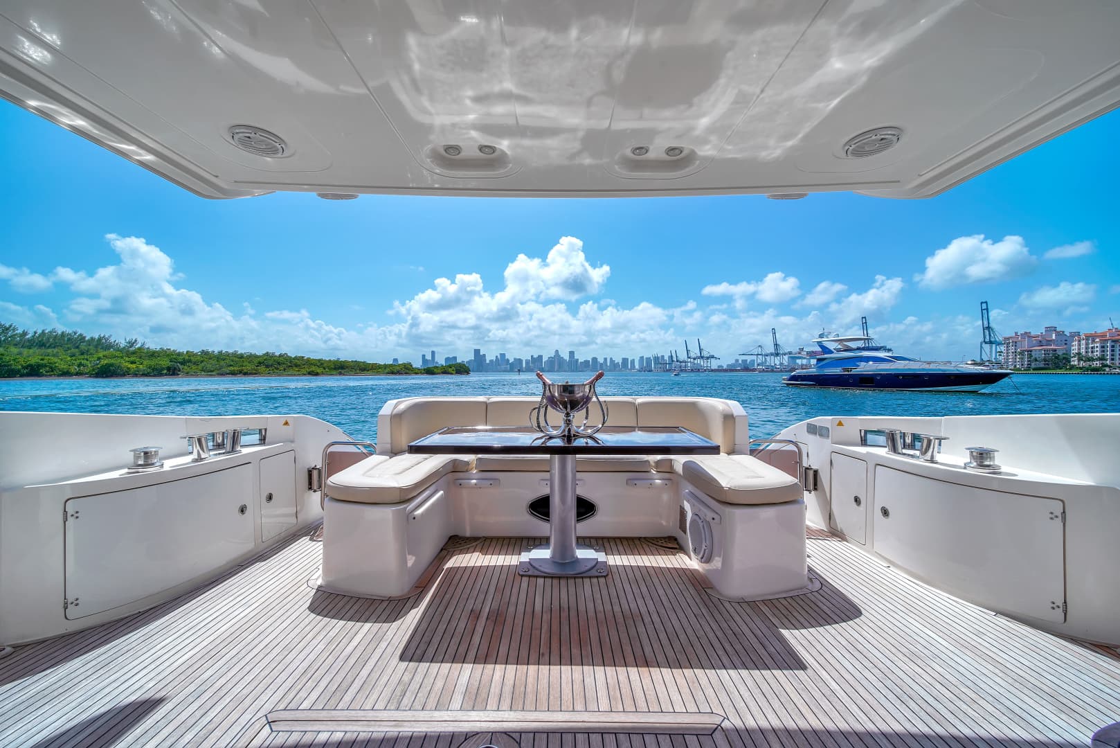 2012 Azimut 64 Flybridge — photo 52