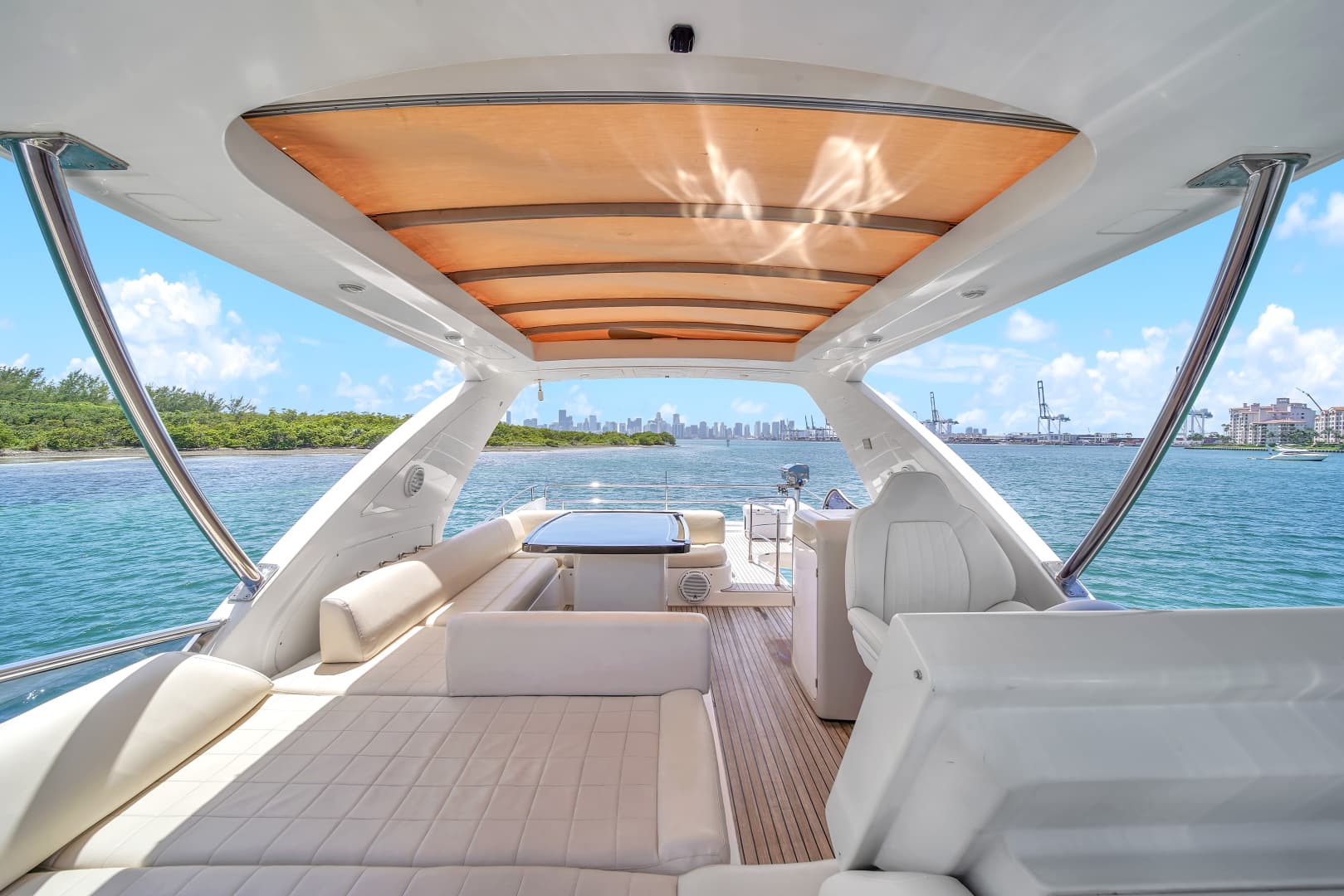 2012 Azimut 64 Flybridge — photo 44