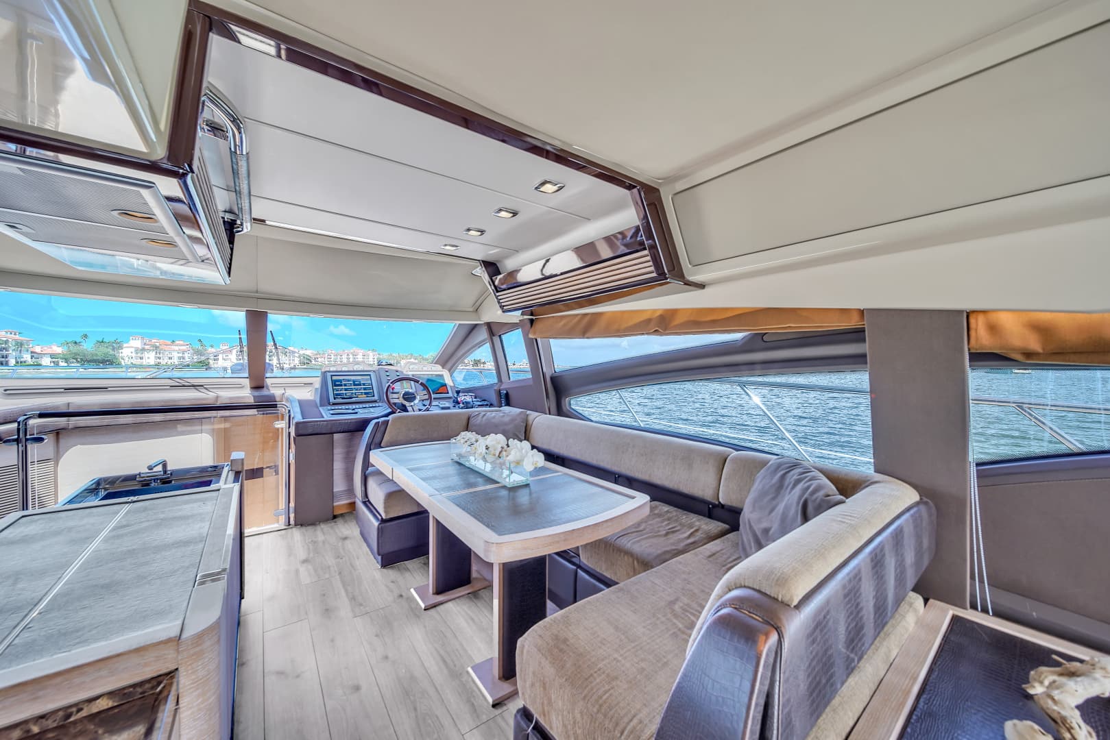 2012 Azimut 64 Flybridge — photo 63