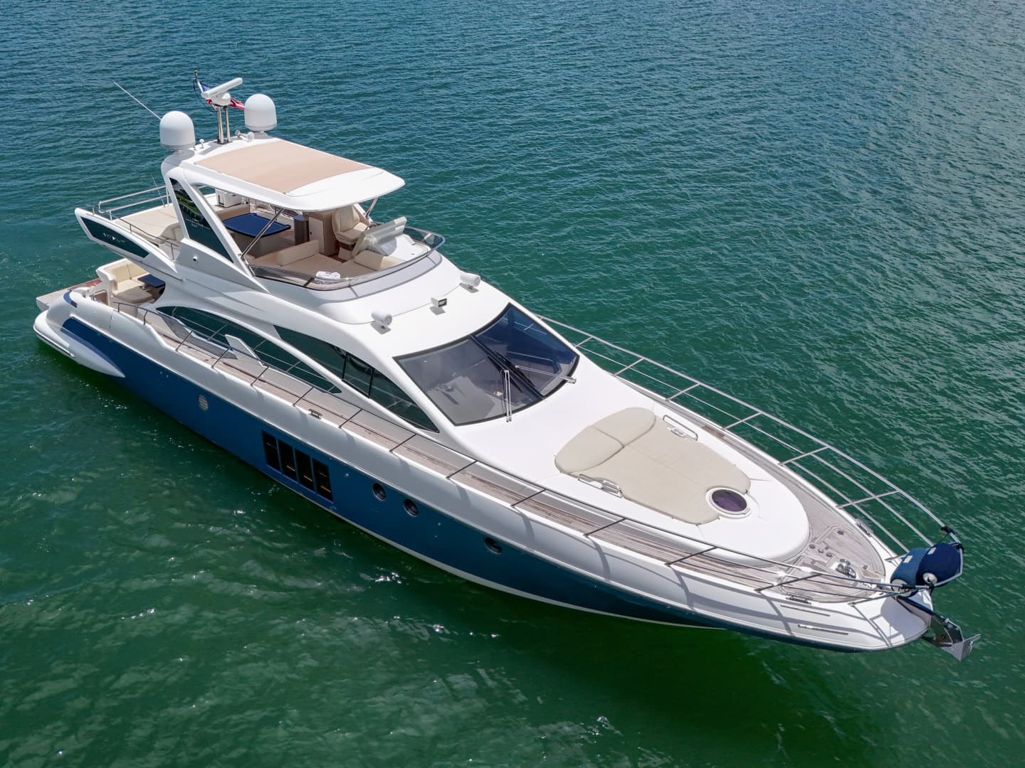 2012 Azimut 64 Flybridge — photo 11