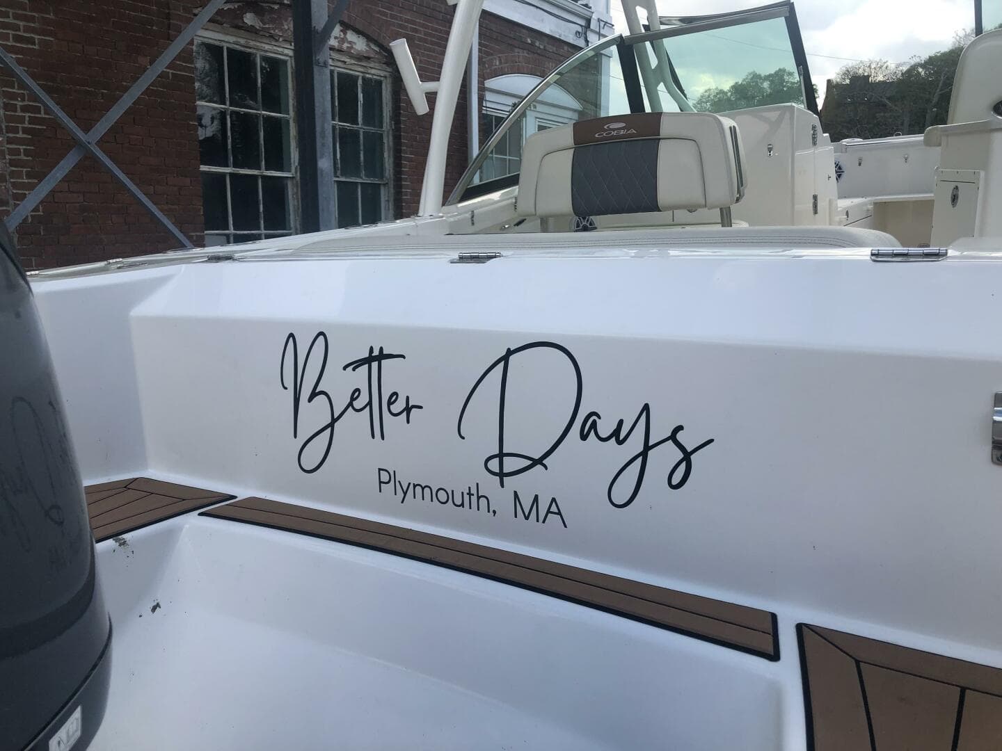 2022 Cobia 240 DC — photo 12