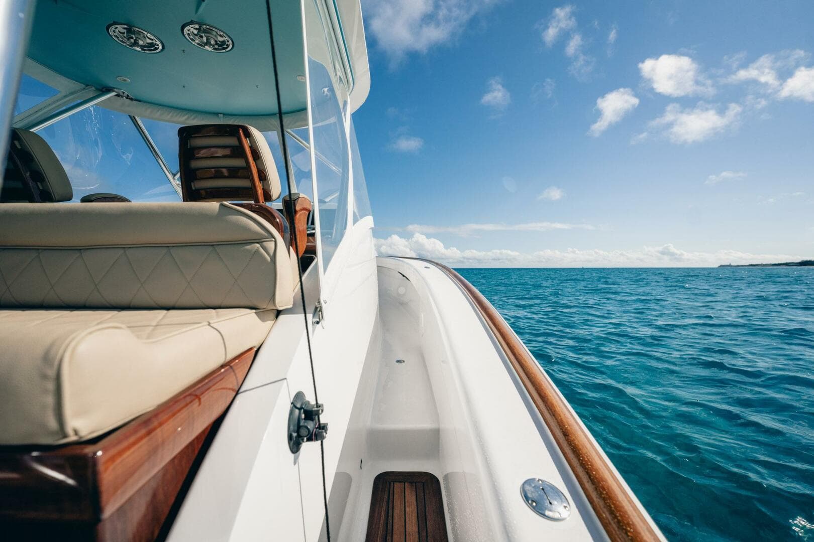 2015 Winter Custom Yachts W-18 — photo 48