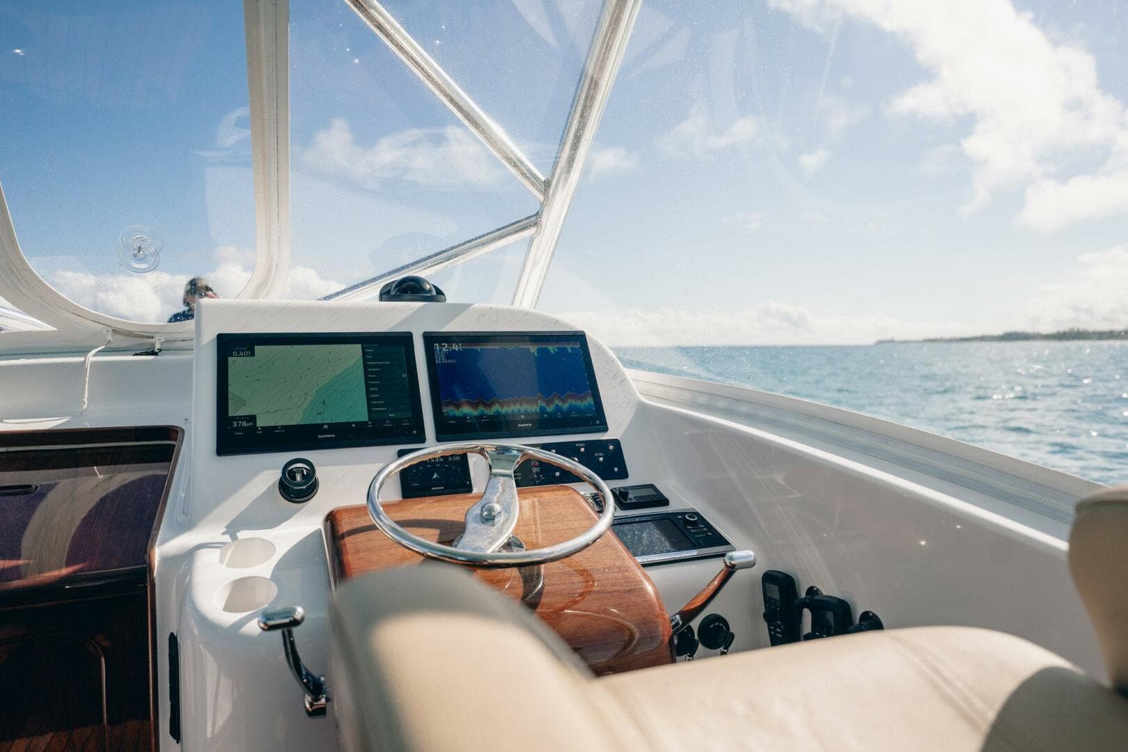 2015 Winter Custom Yachts W-18 — photo 41