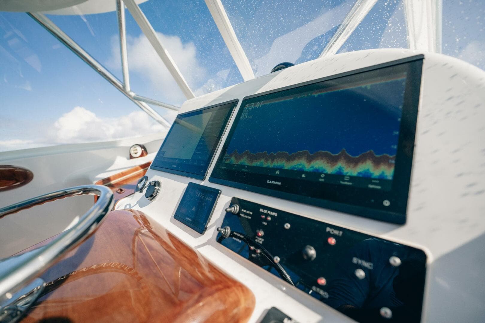 2015 Winter Custom Yachts W-18 — photo 39