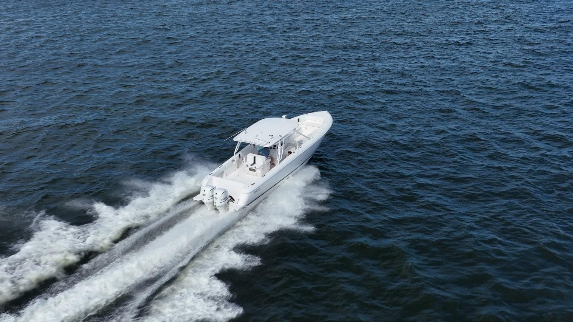 2011 Intrepid 400 Open — photo 13