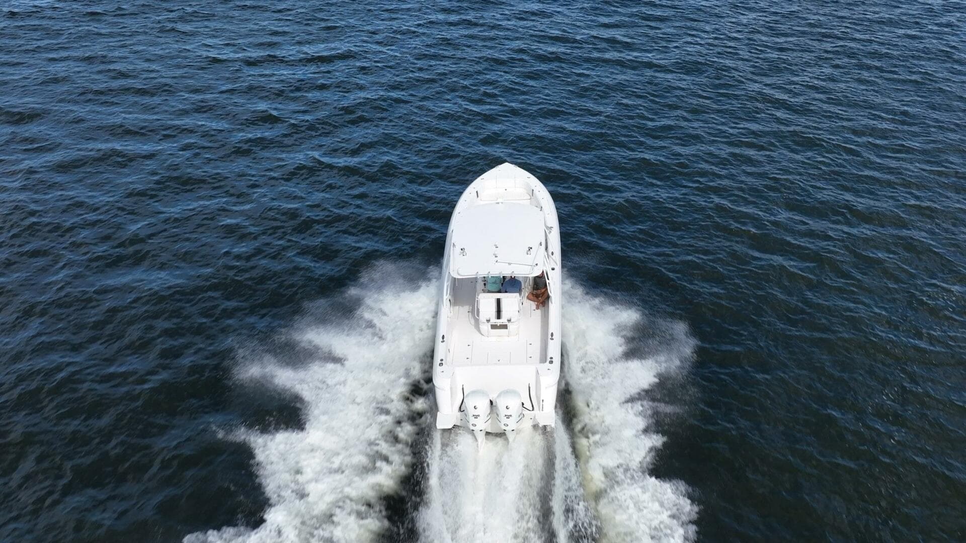 2011 Intrepid 400 Open — photo 17