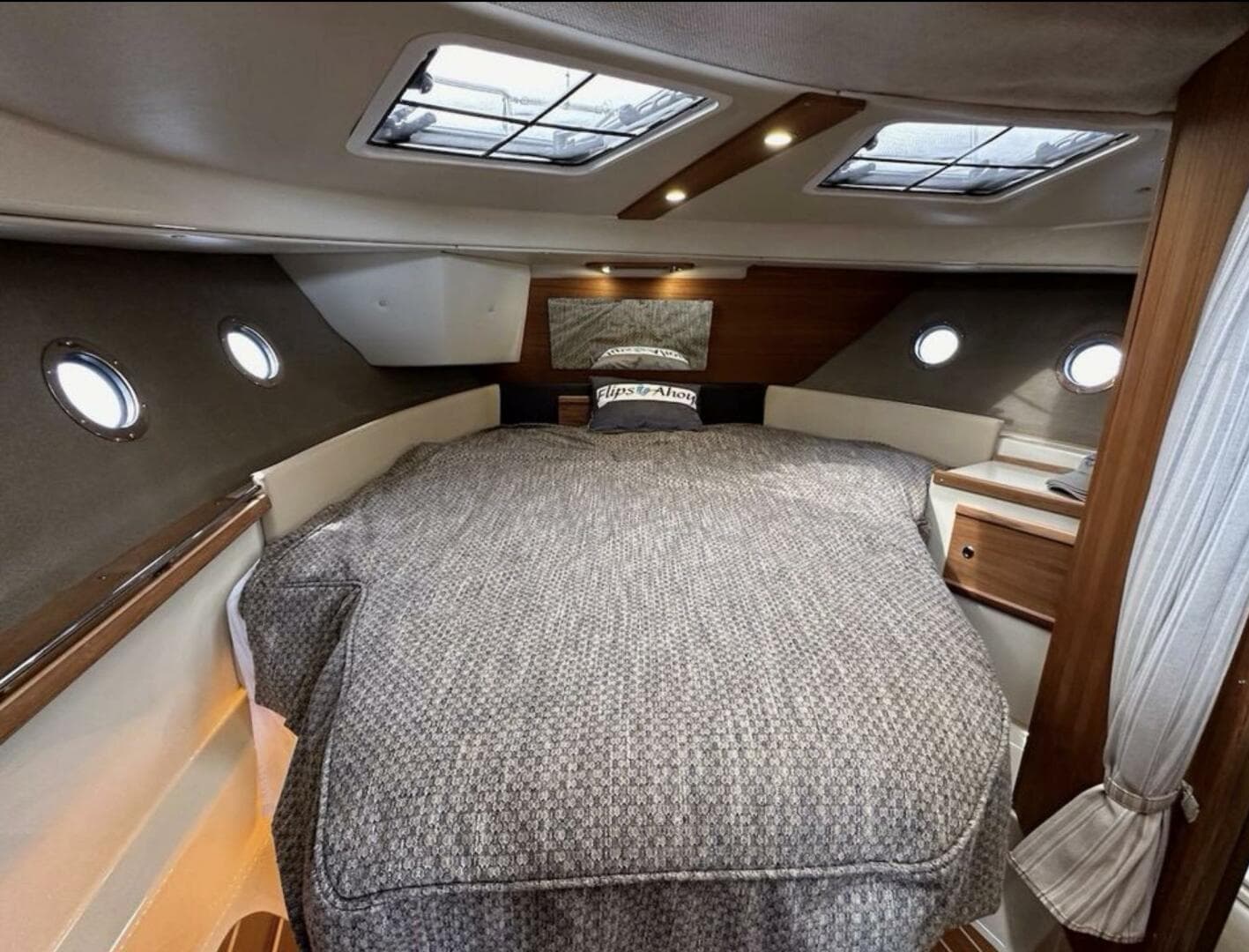 2021 Ranger Tugs R-29 S — photo 24