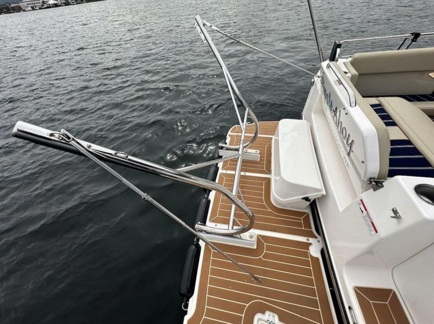 2021 Ranger Tugs R-29 S — photo 11