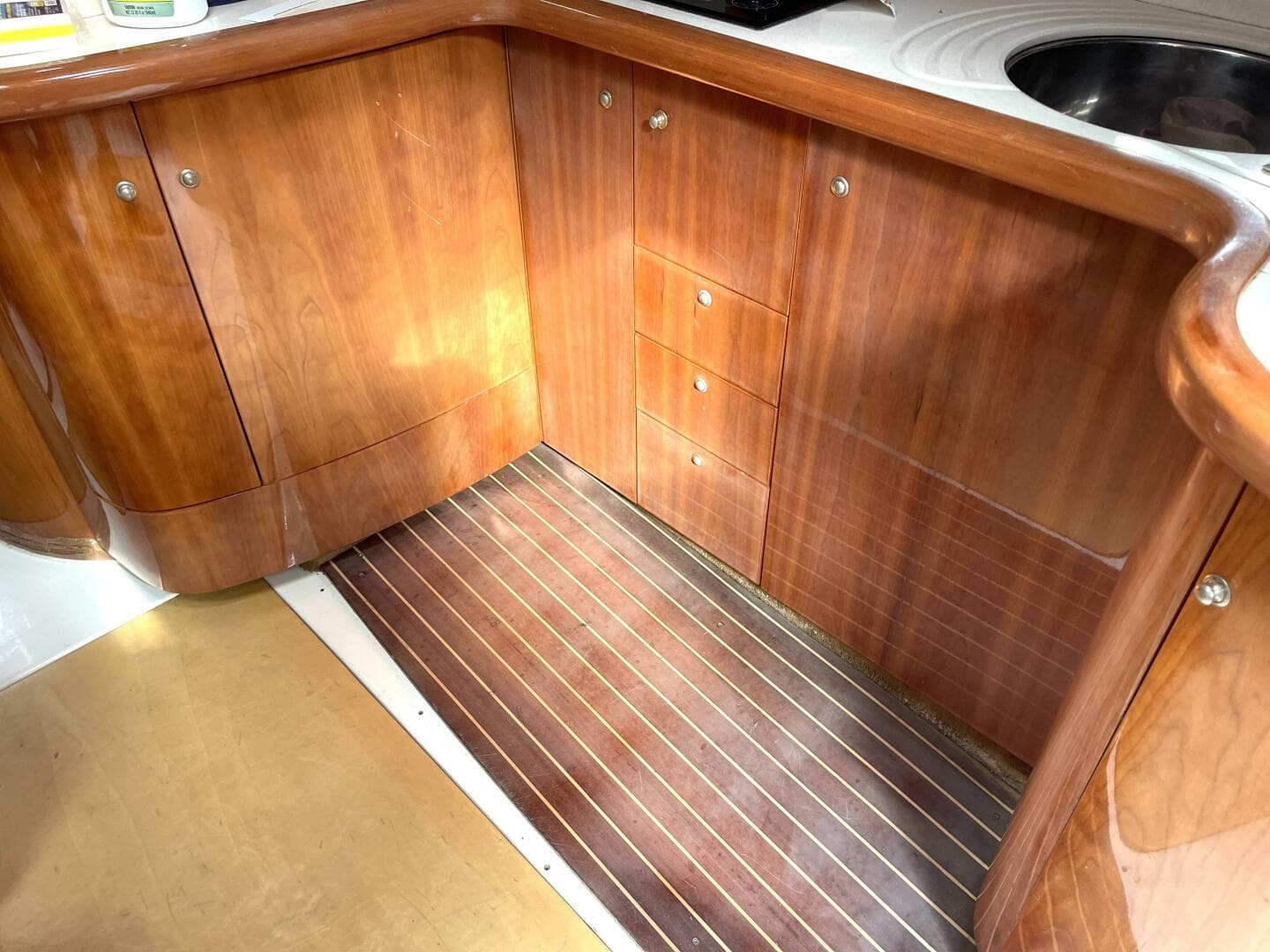 2007 Cranchi Mediterranee 50 HT — photo 4