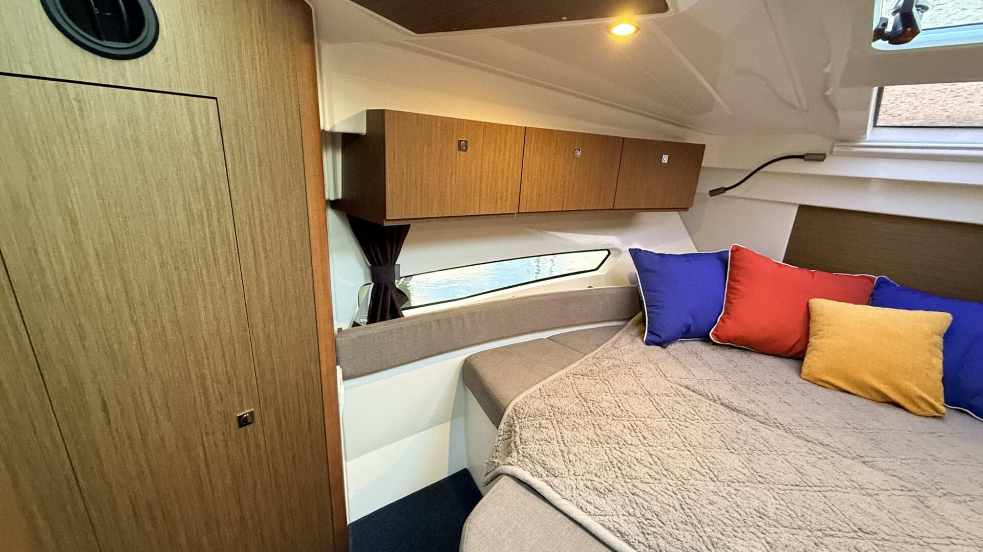 2020 Beneteau Antares 27 — photo 9