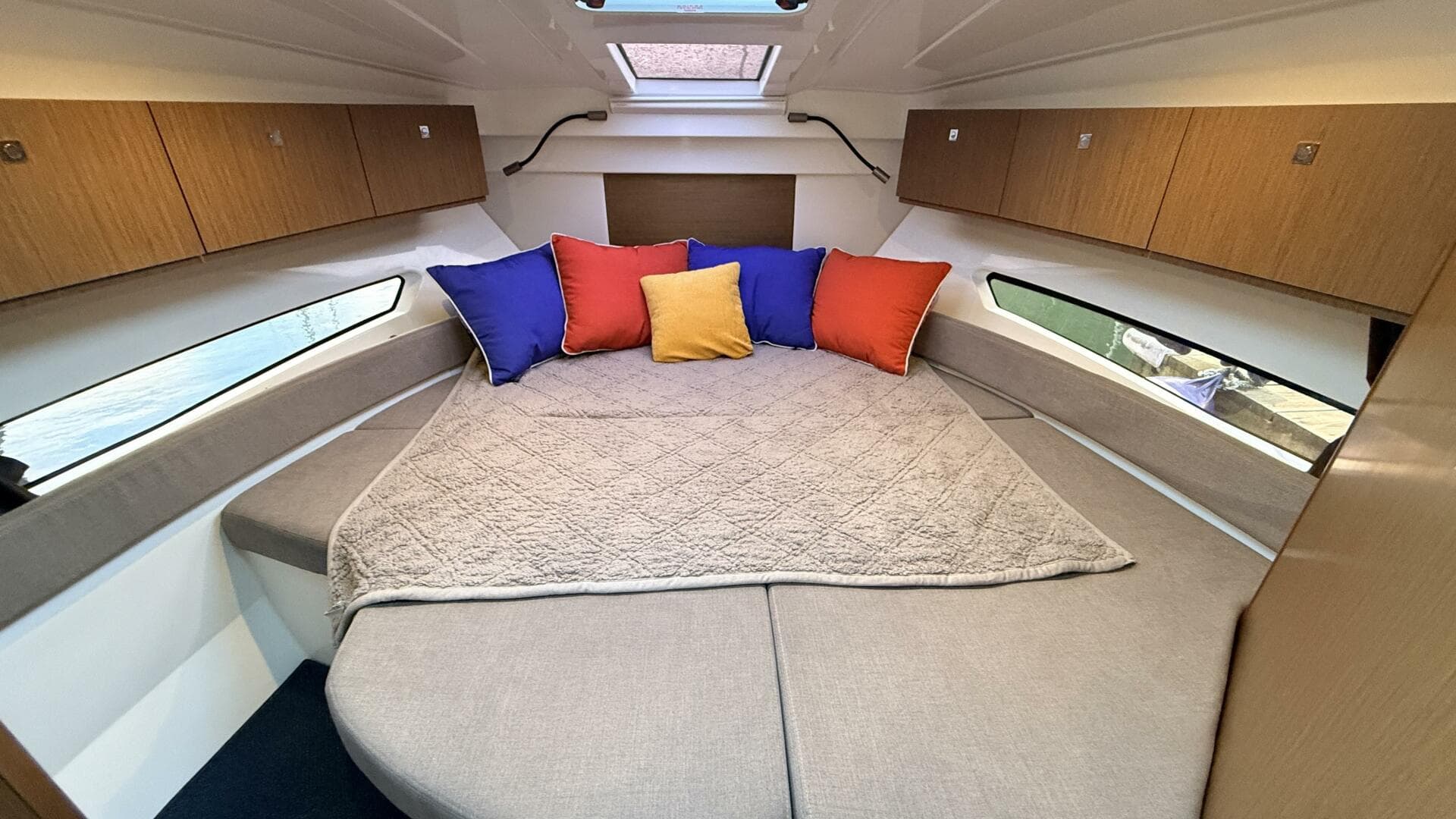 2020 Beneteau Antares 27 — photo 10