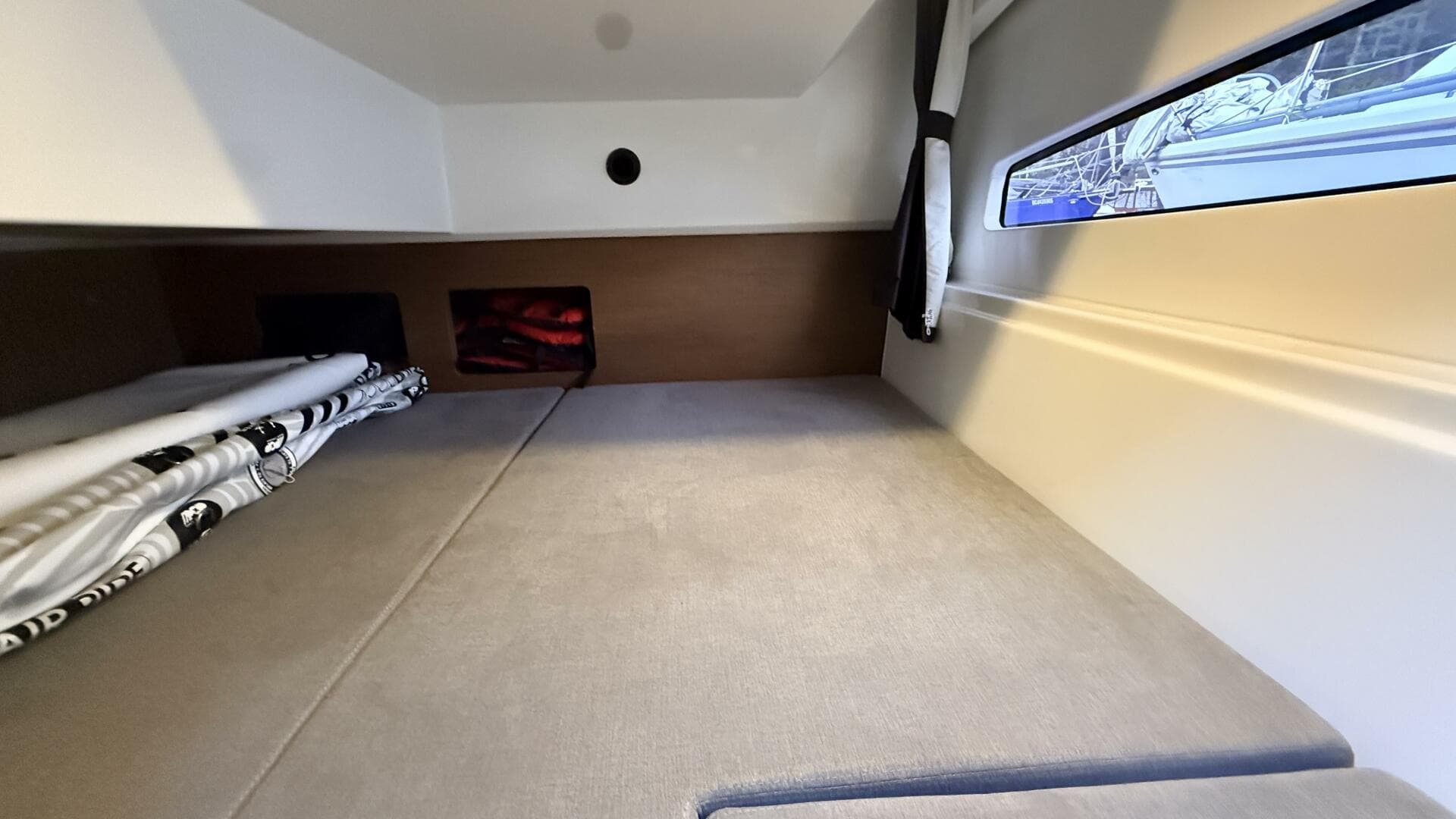 2020 Beneteau Antares 27 — photo 7