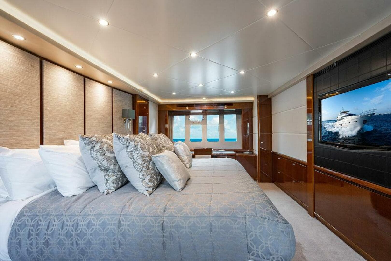 2010 Princess 95 M/y — photo 82