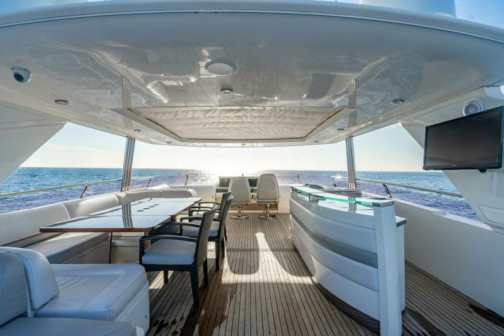 2010 Princess 95 M/y — photo 30