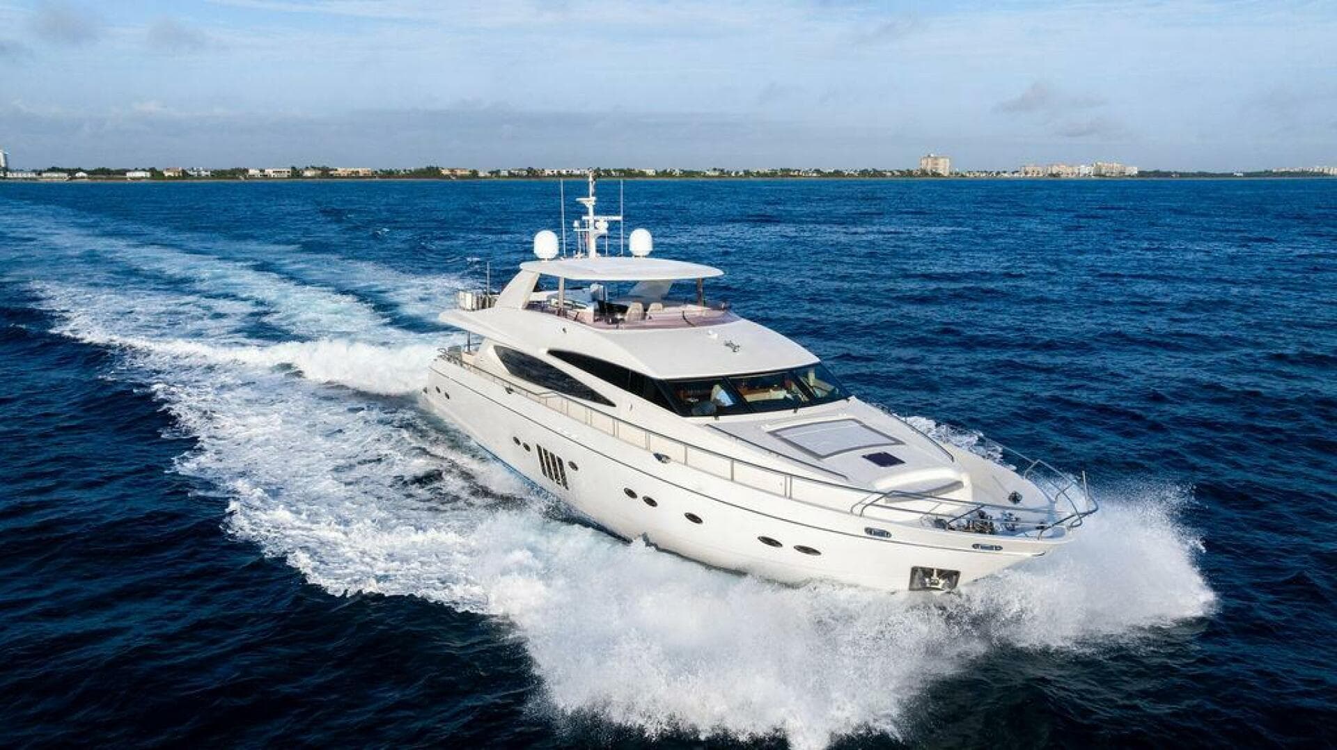 2010 Princess 95 M/y — photo 4