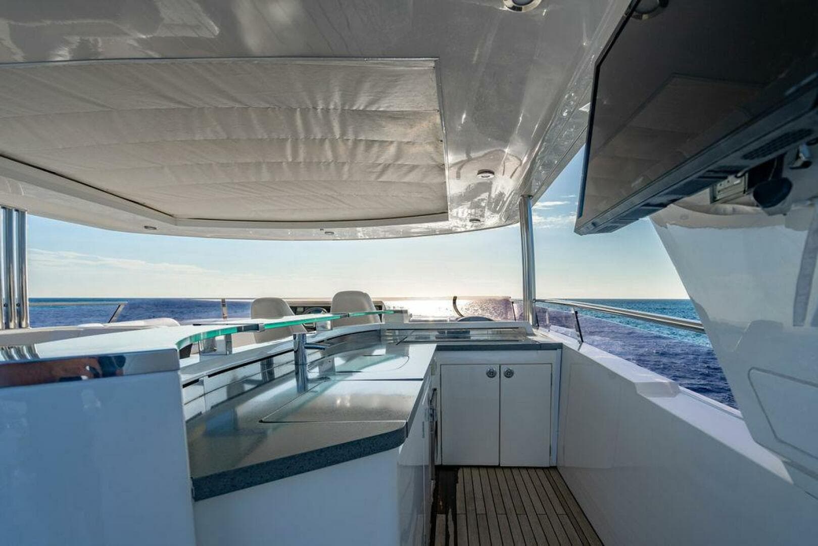 2010 Princess 95 M/y — photo 32