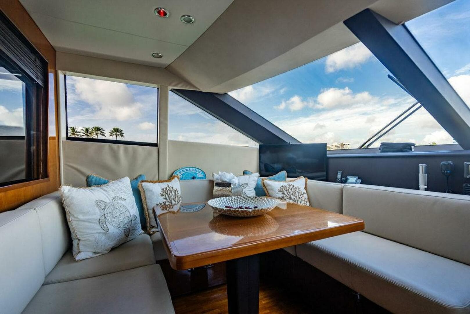 2010 Princess 95 M/y — photo 65