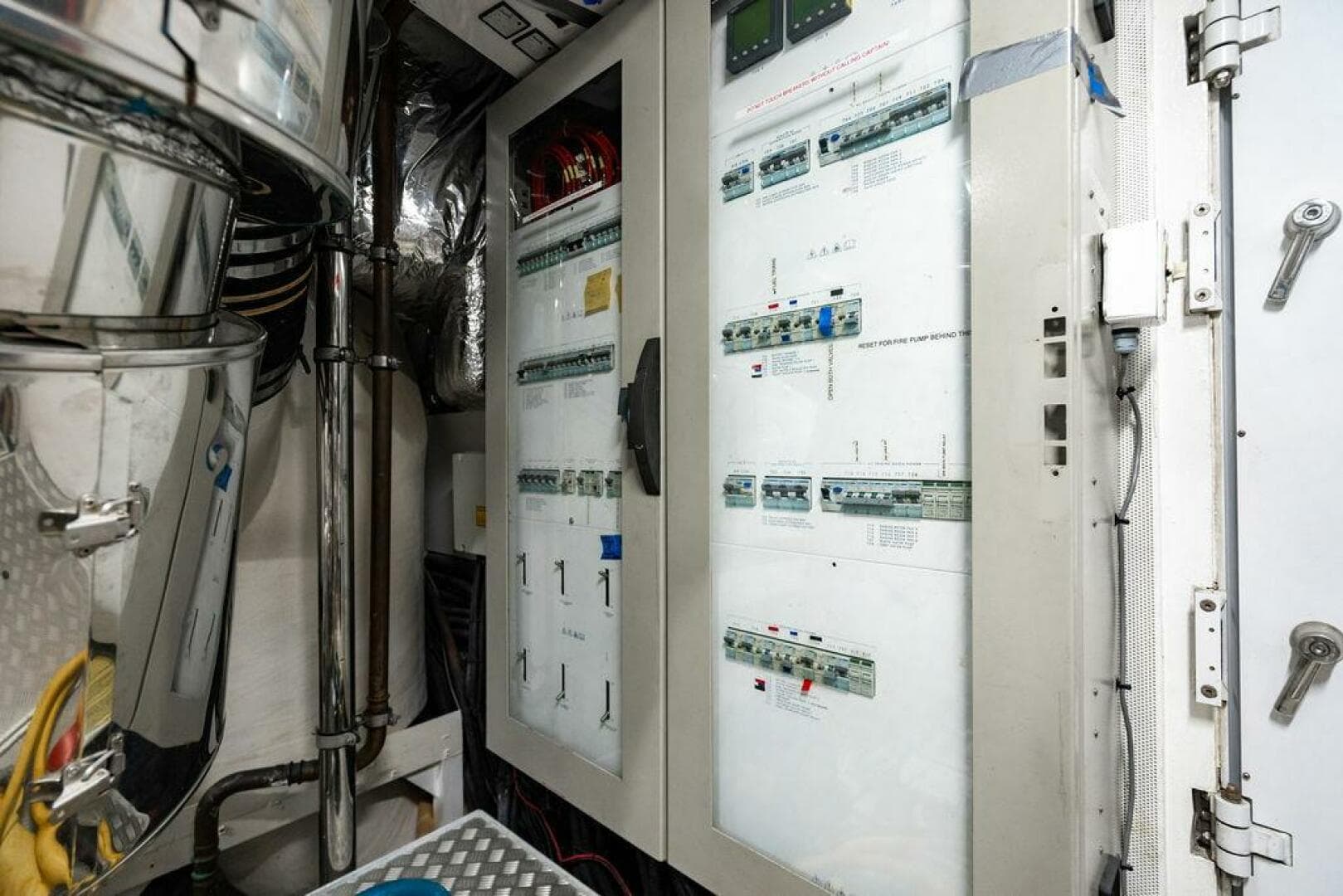 2010 Princess 95 M/y — photo 94