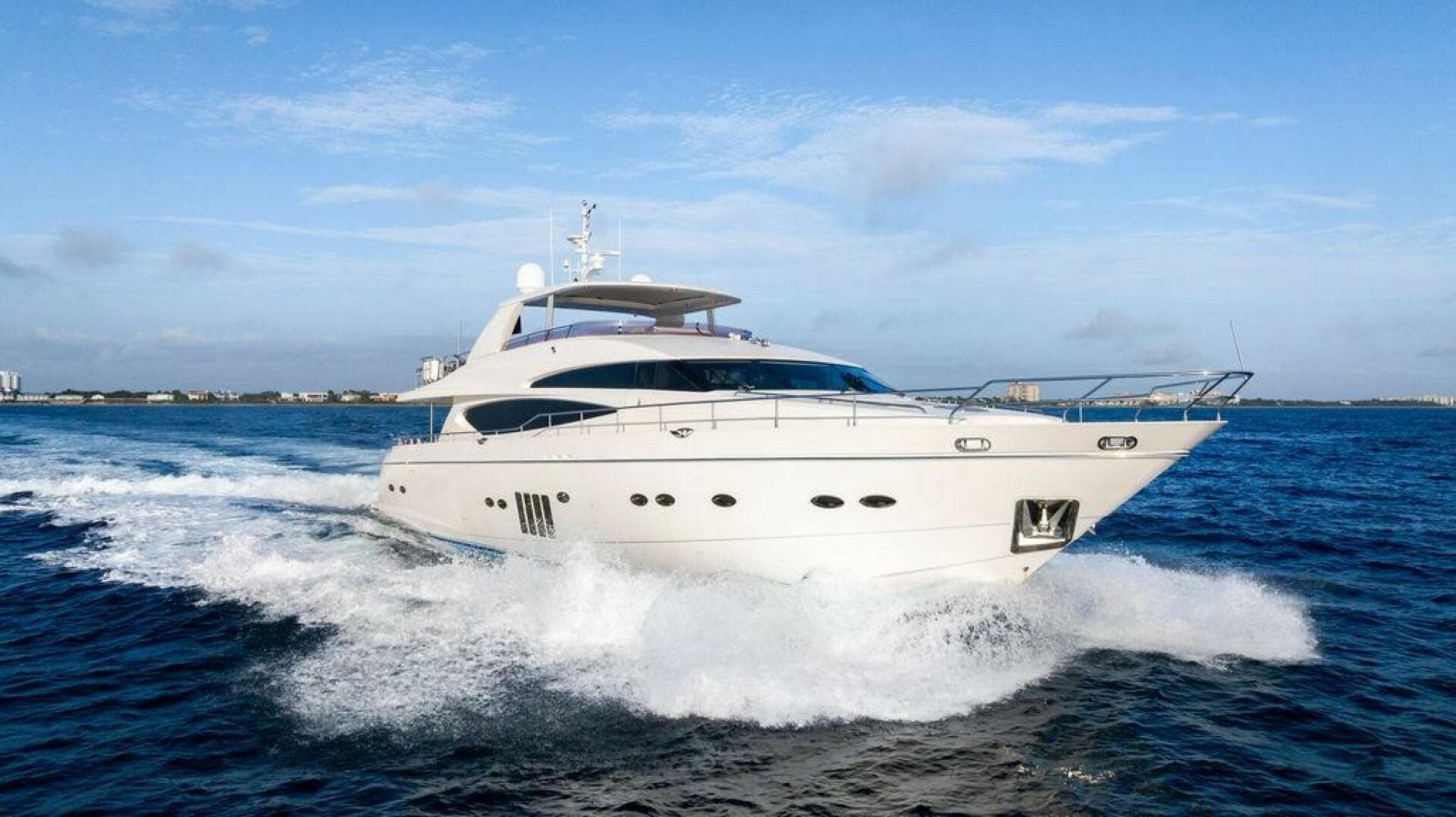 2010 Princess 95 M/y — photo 3