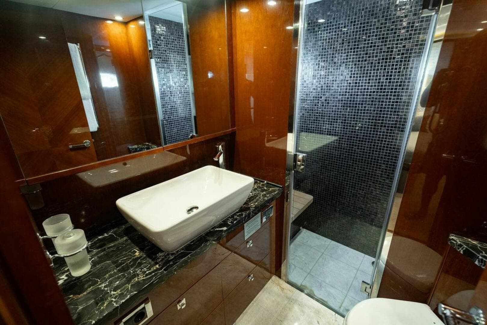 2010 Princess 95 M/y — photo 80