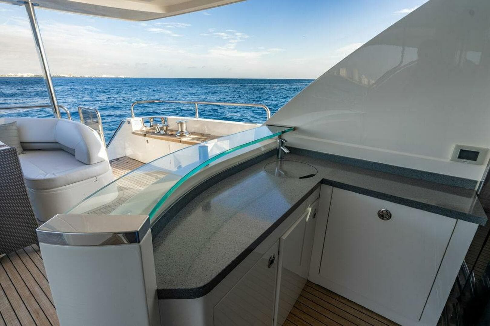 2010 Princess 95 M/y — photo 21