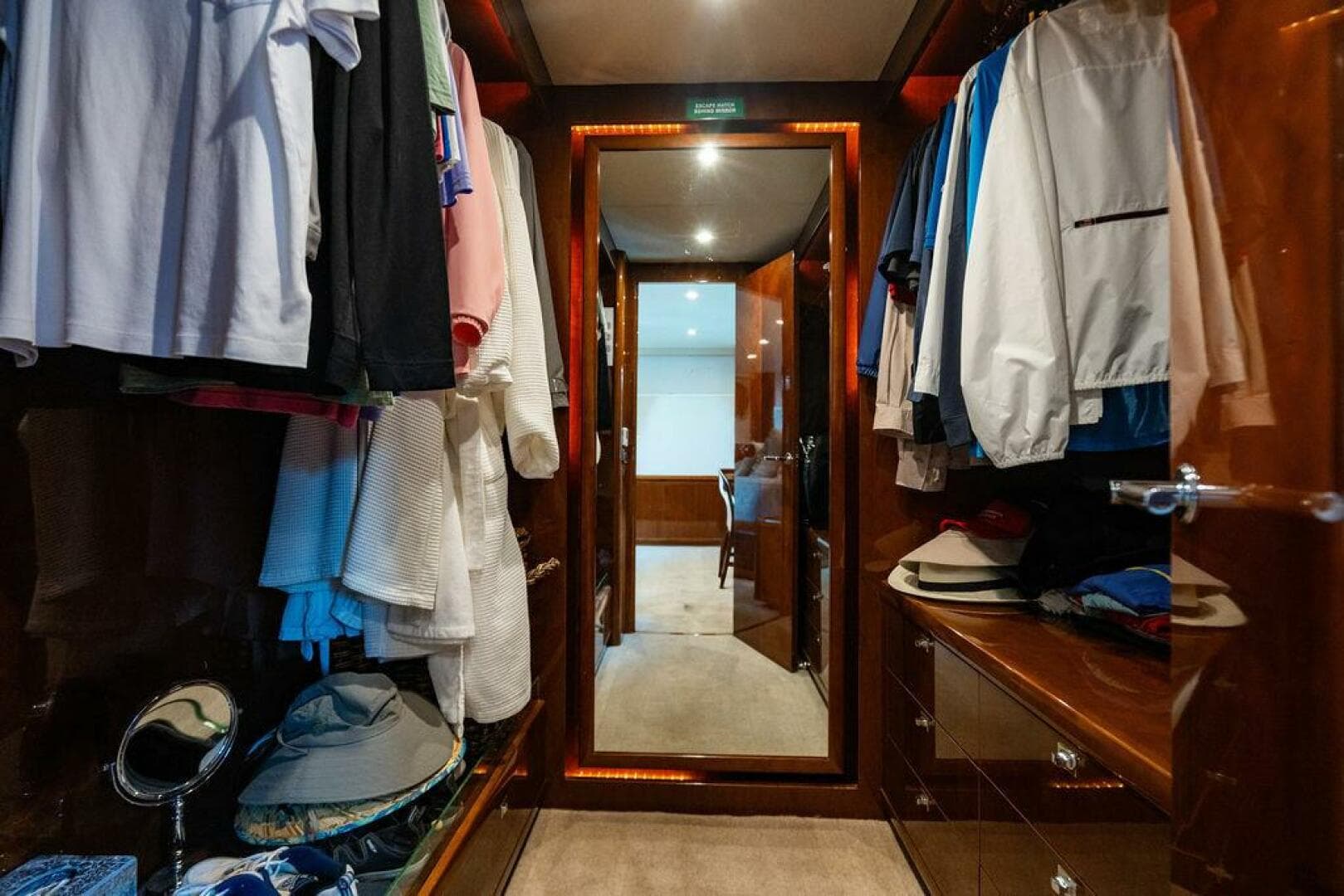 2010 Princess 95 M/y — photo 89