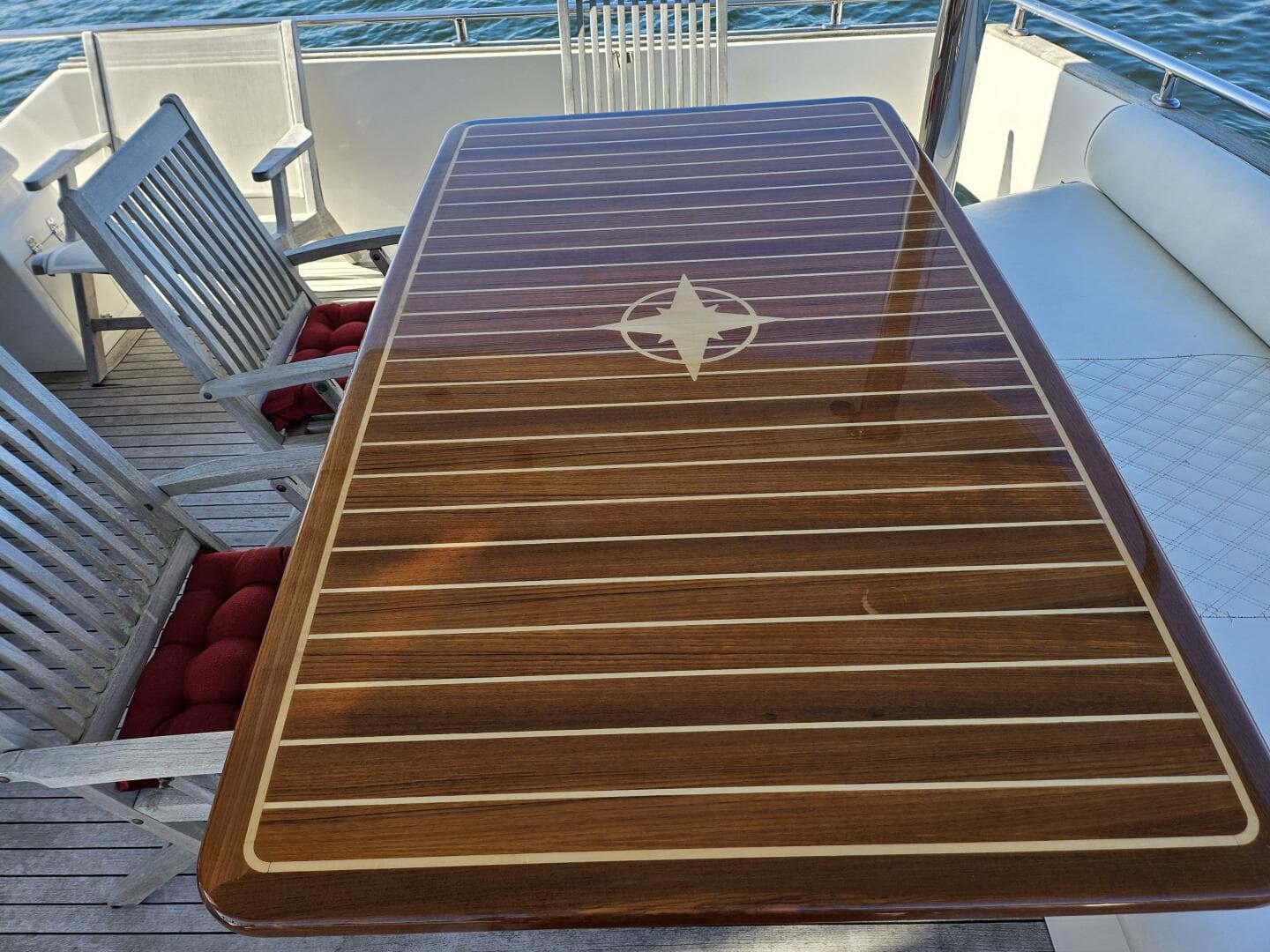 2003 Johnson Flybridge — photo 6