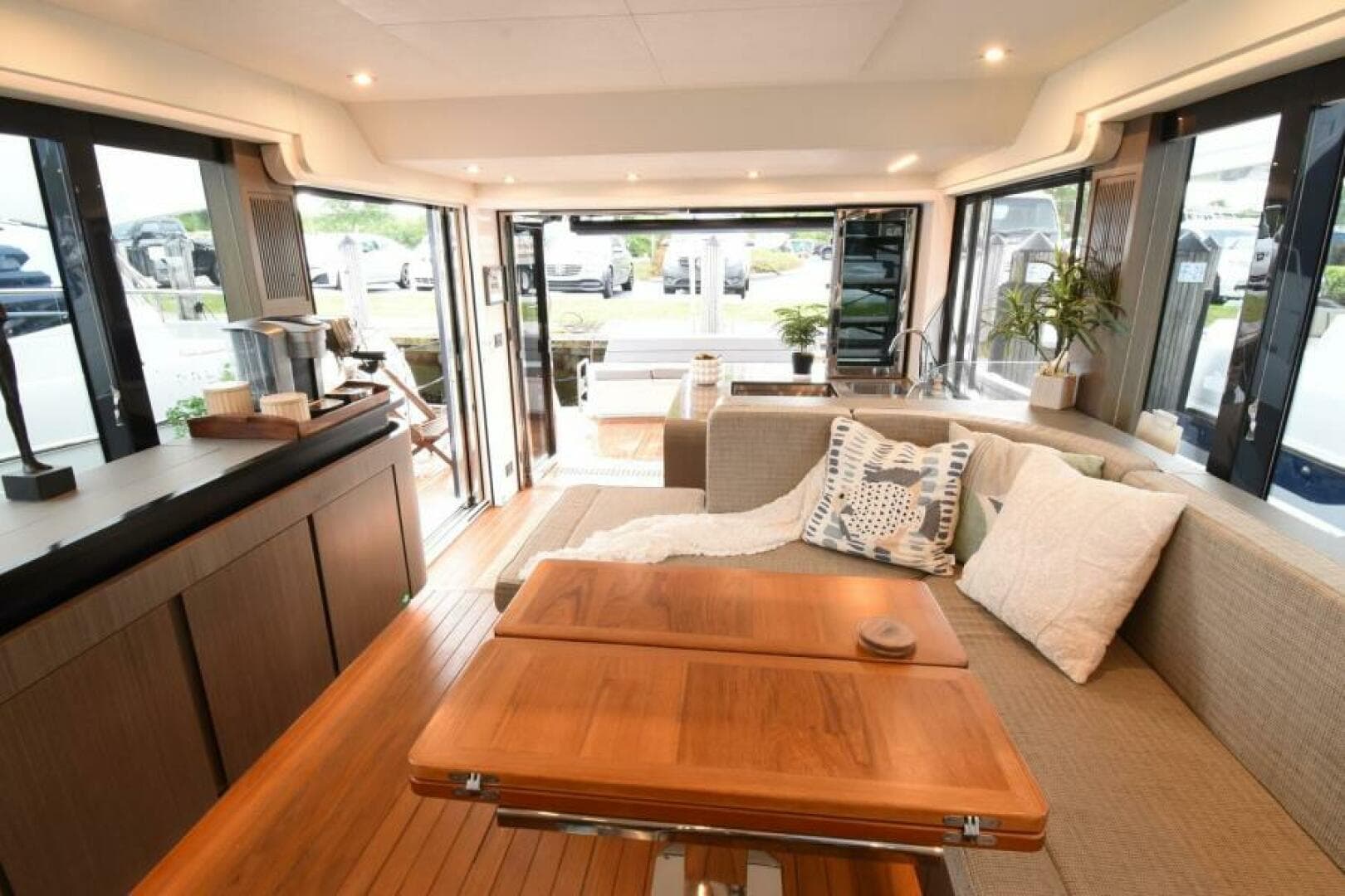 2024 Okean 52 Flybridge — photo 12