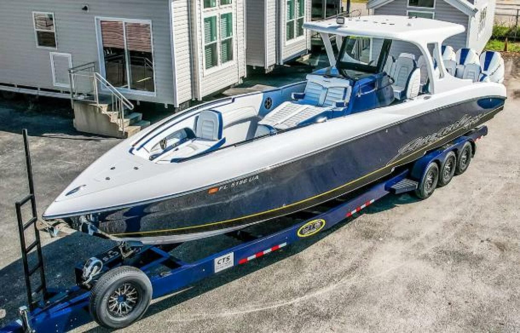 2026 Renegade 38 Gts — photo 4