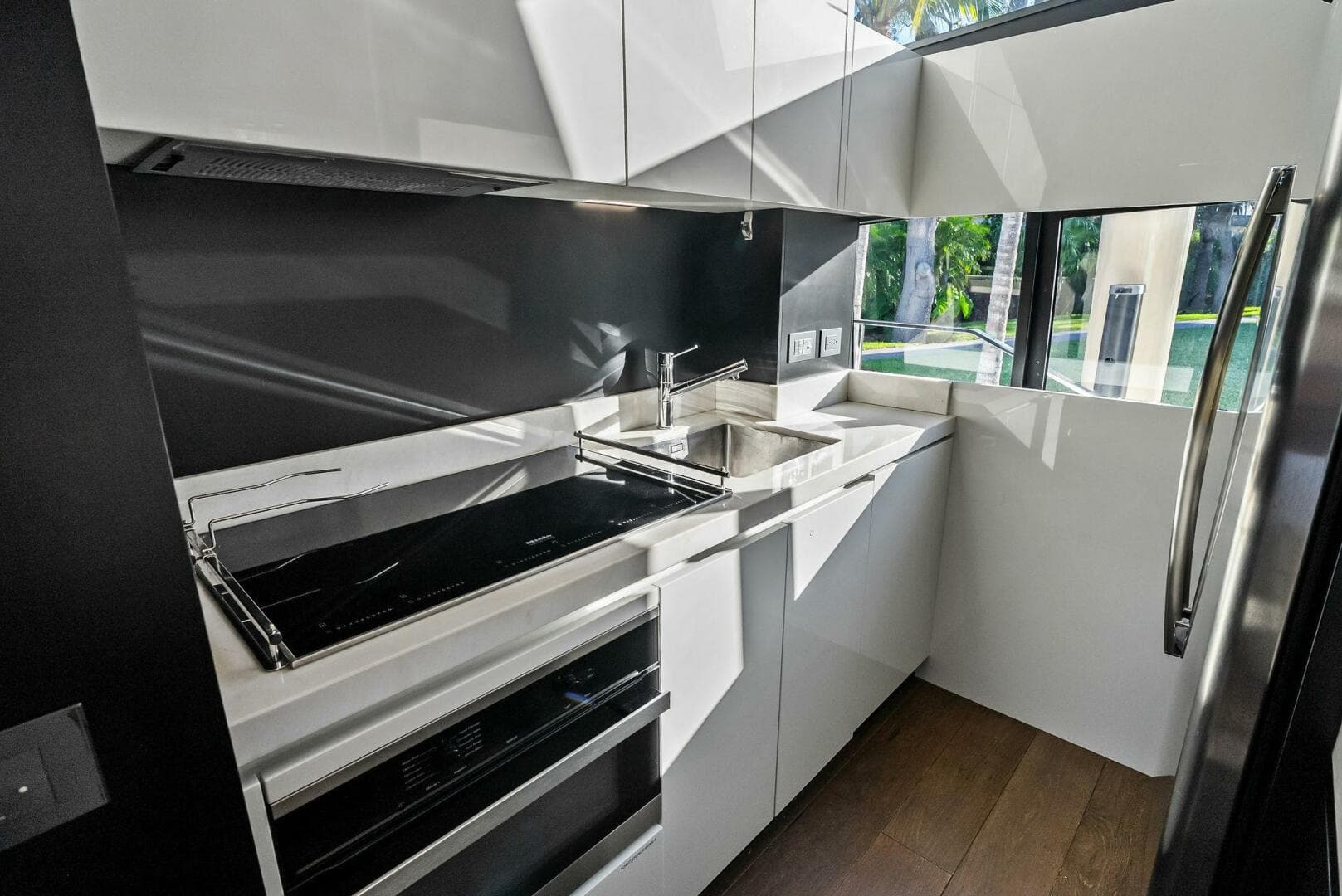 2019 Ferretti Yachts 780 — photo 32