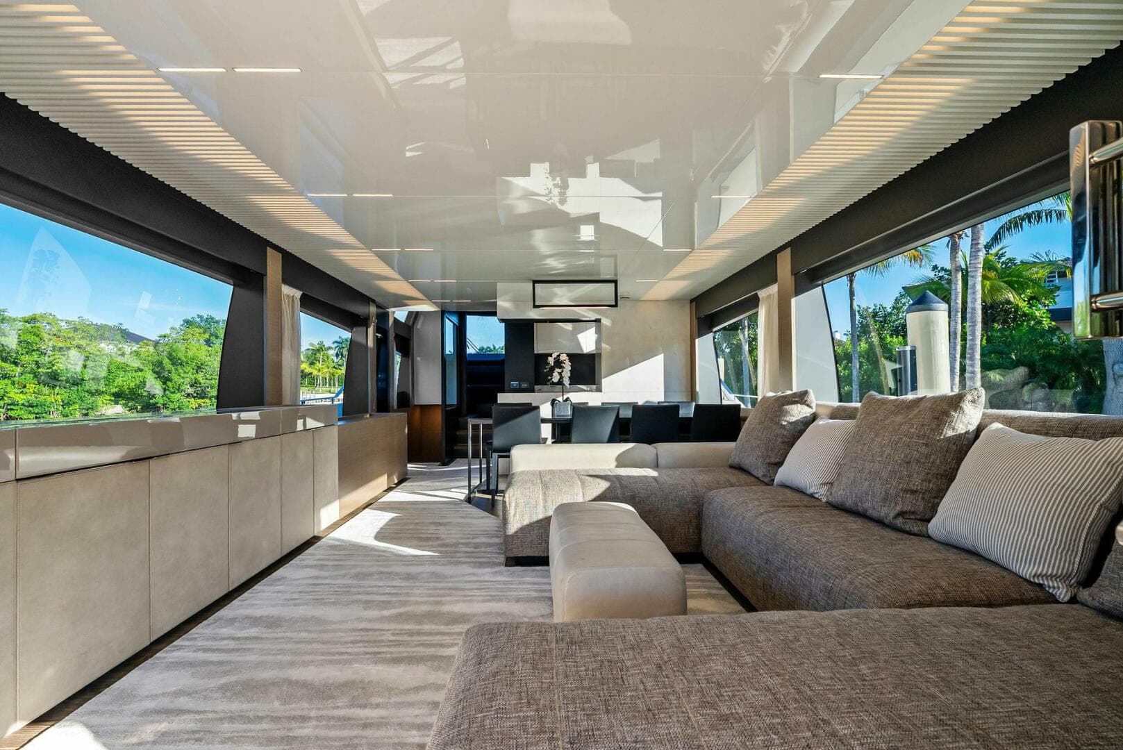 2019 Ferretti Yachts 780 — photo 29