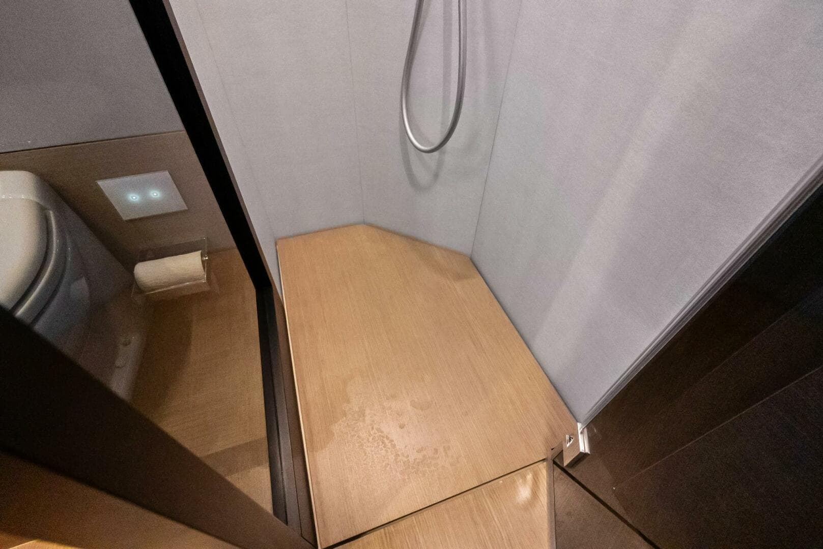 2019 Ferretti Yachts 780 — photo 54