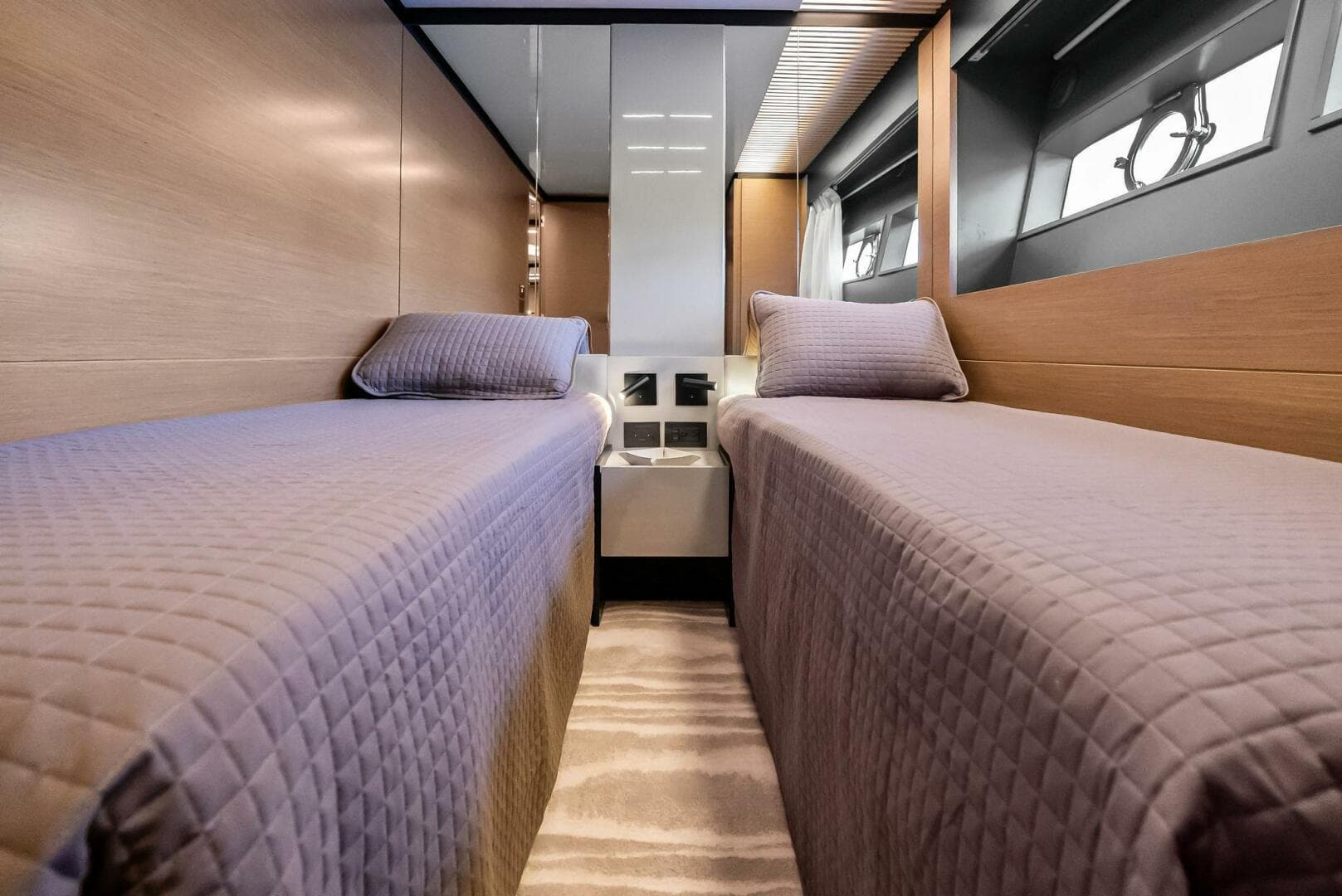 2019 Ferretti Yachts 780 — photo 50