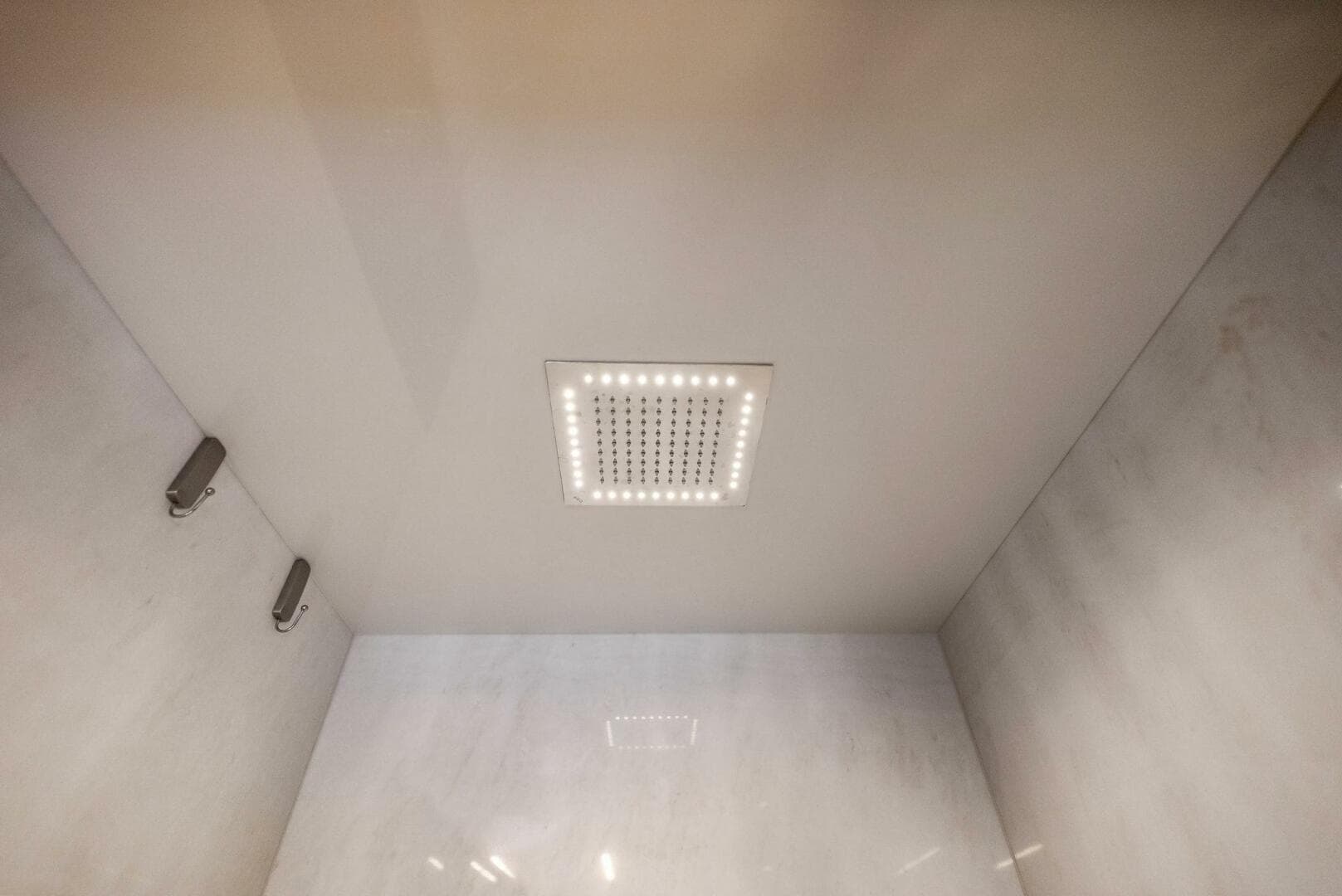 2019 Ferretti Yachts 780 — photo 41