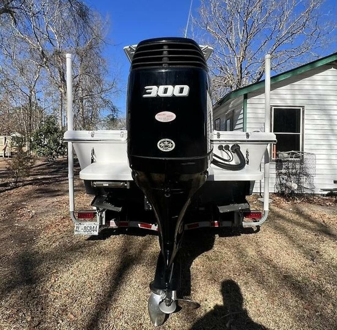 2021 Privateer 242 Wahoo — photo 39