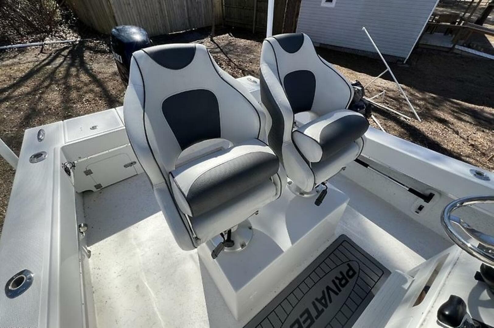 2021 Privateer 242 Wahoo — photo 13