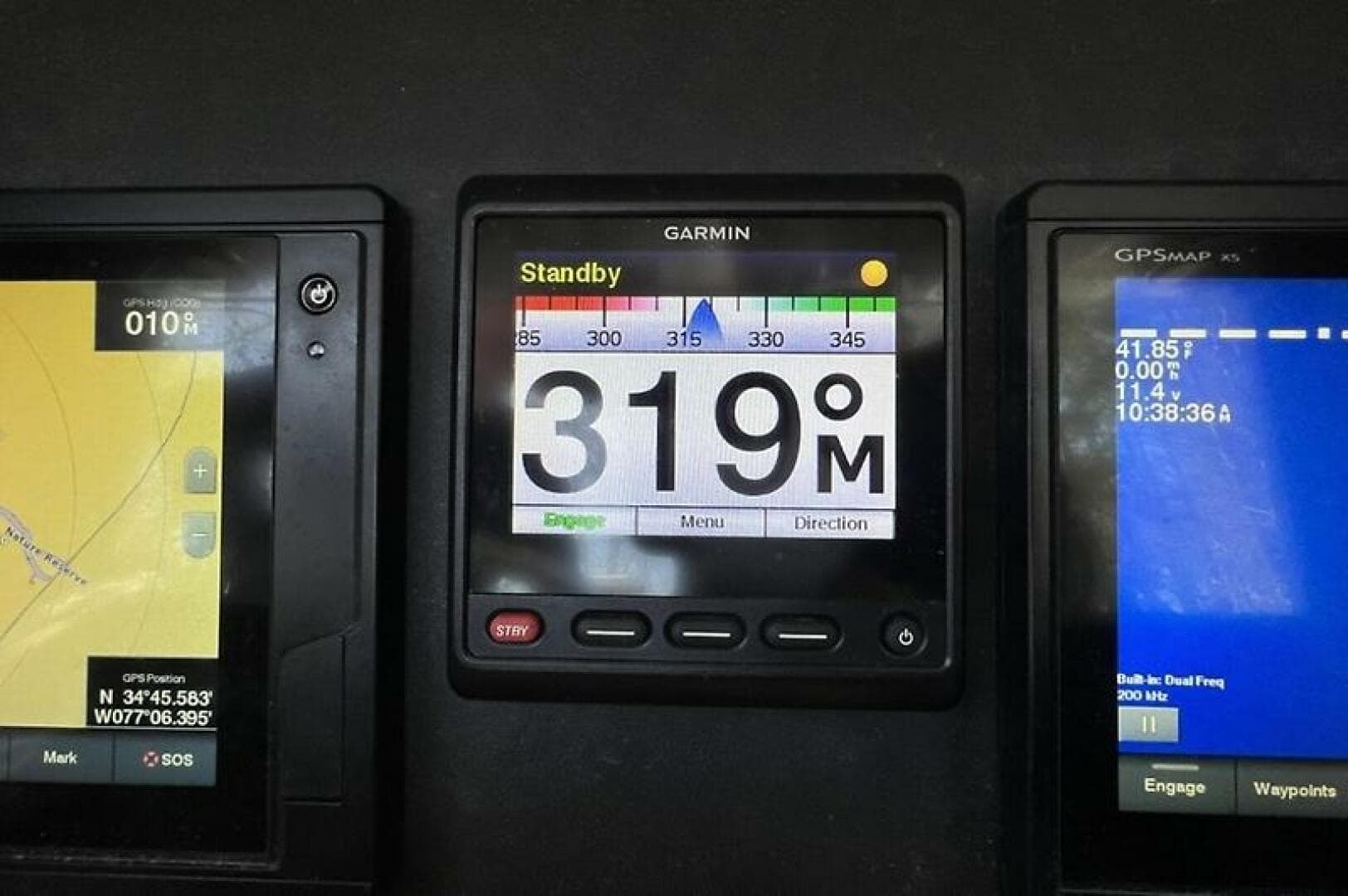 2021 Privateer 242 Wahoo — photo 9