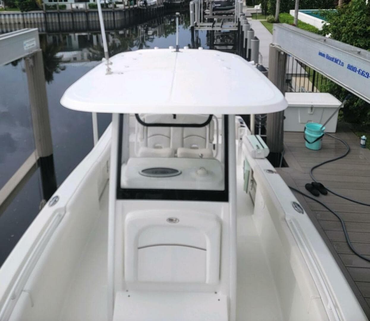 2018 Sea Hunt 255 Ultra SE — photo 6