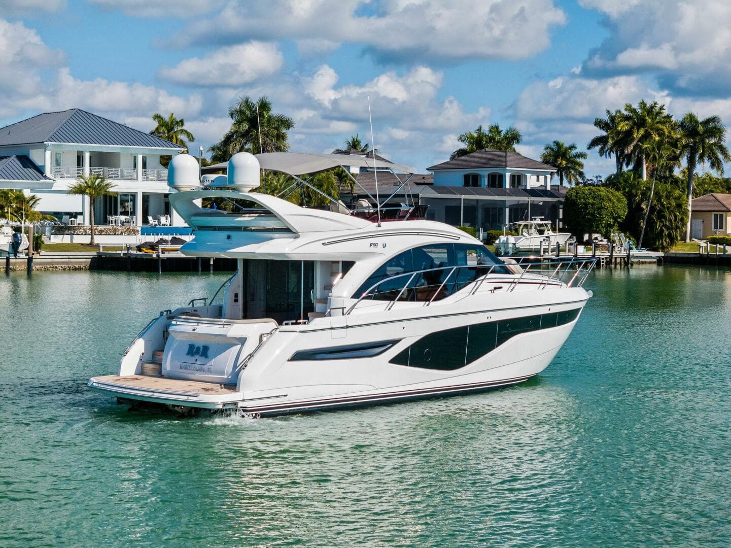 2023 Princess F50 — photo 14