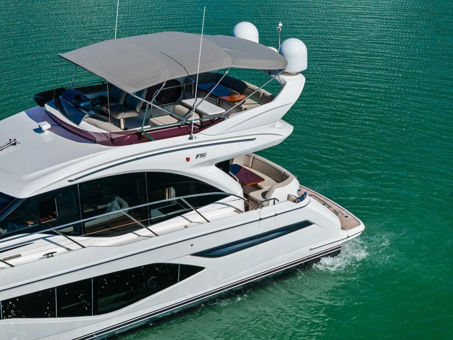 2023 Princess F50 — photo 11