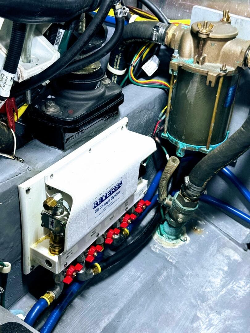 2017 Carver C37 — photo 72