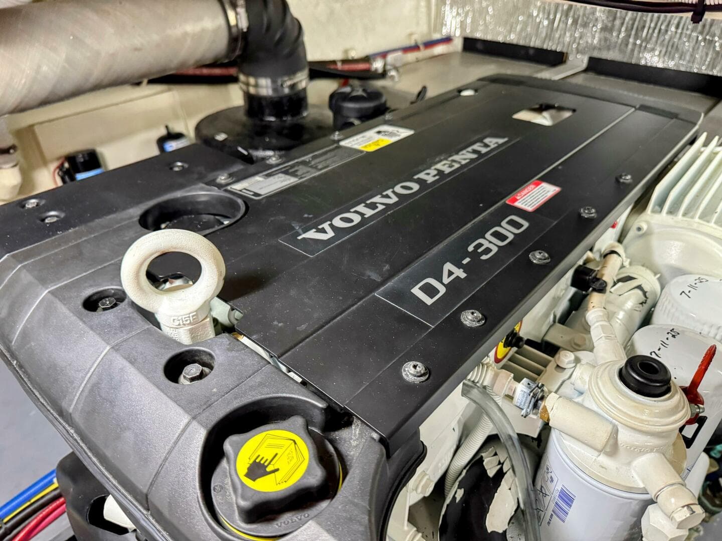 2017 Carver C37 — photo 70