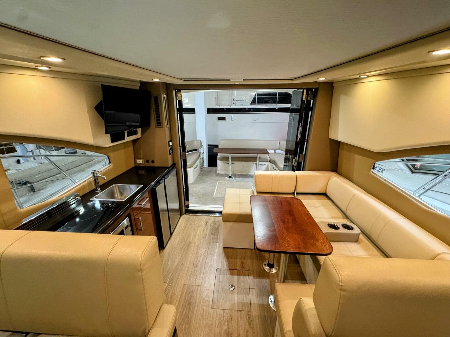 2017 Carver C37 — photo 35