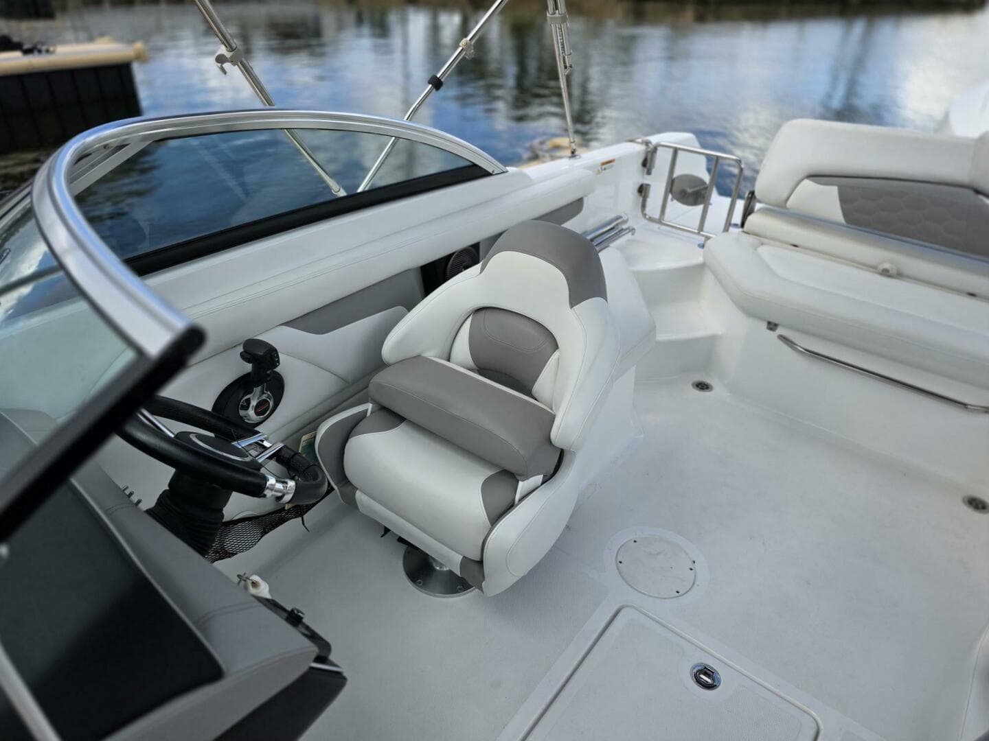 2021 Four Winns Hd 3 — photo 10