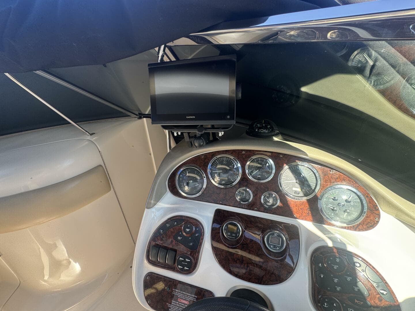 2002 Sea Ray 290 Bowrider — photo 14