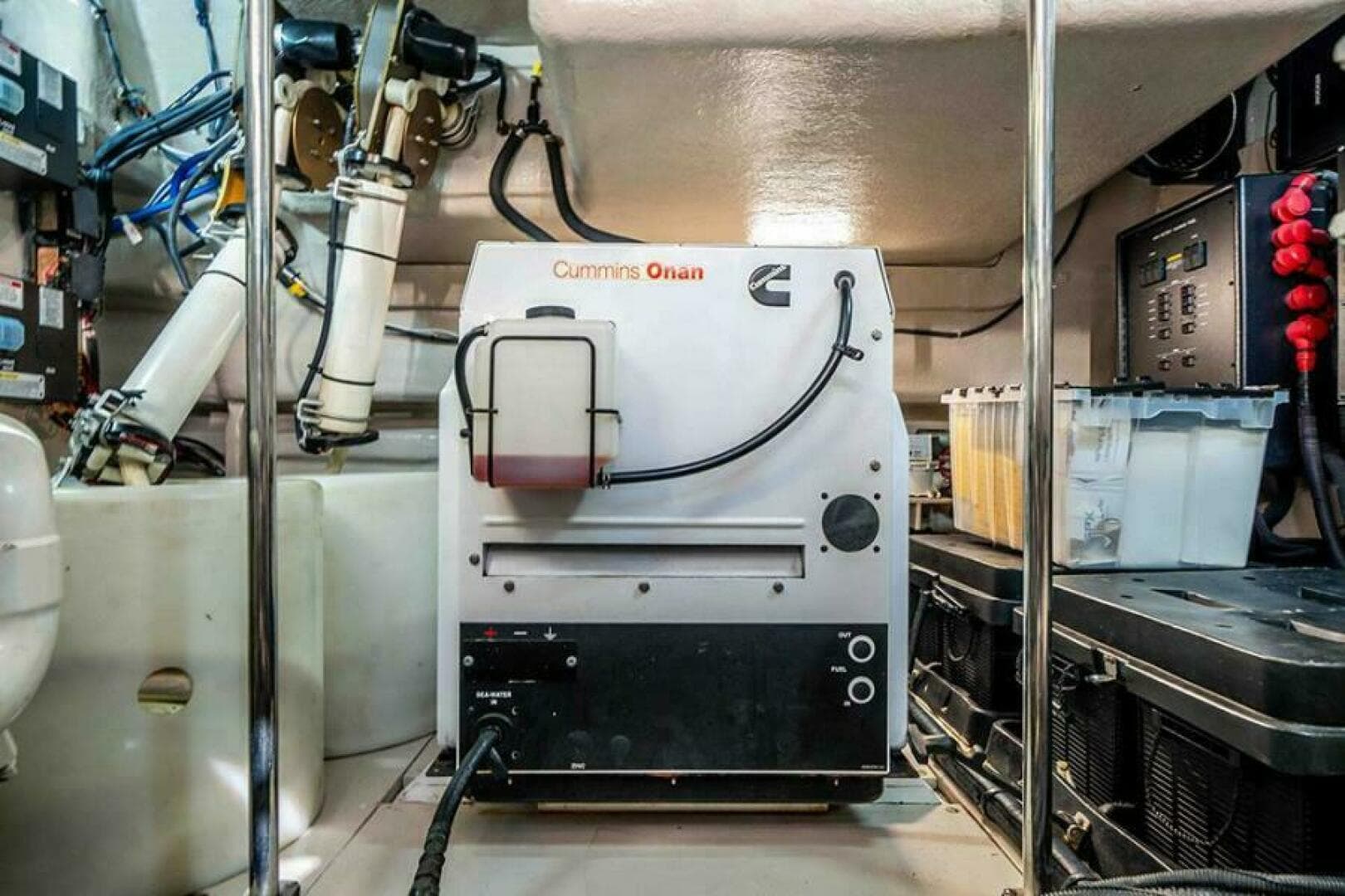 2012 Sea Ray 610 Sundancer — photo 51